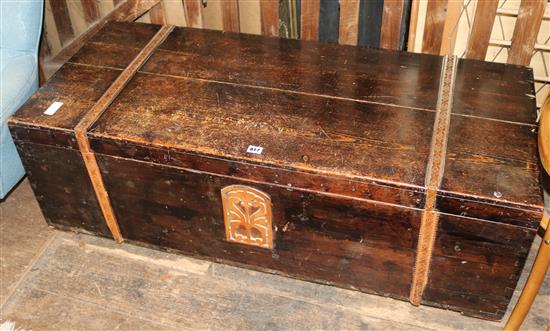 Pine blanket chest